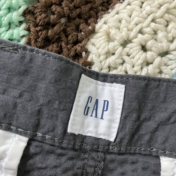 NWT Gap Shorts Mens 32 7 Inch Flat Front Essential Khaki Seersucker Gray - Picture 6 of 12